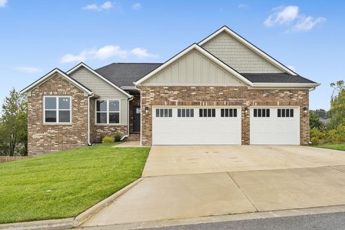 3805 N Golden Eagle Drive, Ozark, MO, 65721 | Card Image