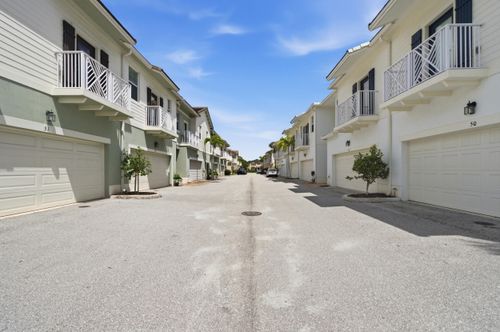 54 Palm Ln, Royal Palm Beach, FL, 33411-4509 | Card Image