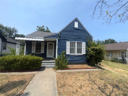 722 Lakey St, Denton, TX, 76205-6287 | Card Image
