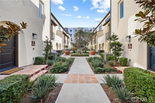  Poppy Court, Torrance, CA, 90502 | Card Image