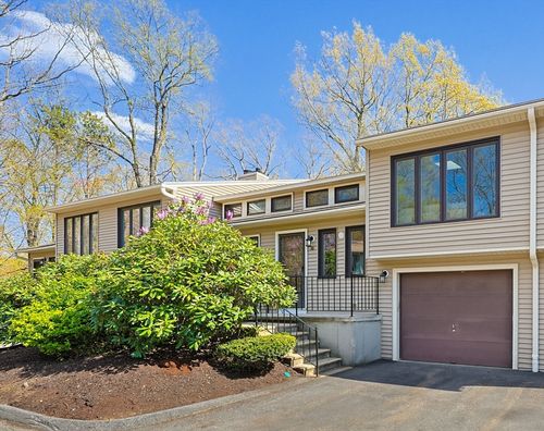 36-36 Nottingham Rd, Grafton, MA, 01519-1545 | Card Image
