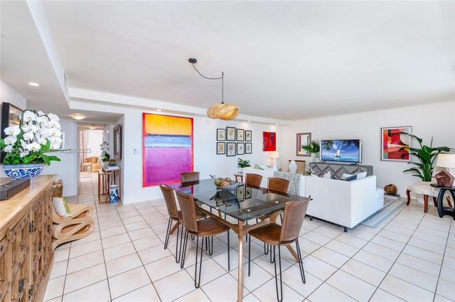 APT-8G - 609 Ocean Dr, Condo with 2 bedrooms, 2 bathrooms and null parking in Key Biscayne FL | Image 7