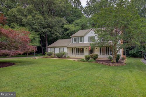 9708 S Park Cir, FAIRFAX STATION, VA, 22039-2938 | Card Image