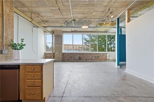 apt-203-505 Whitehall St Sw, Atlanta, GA, 30303-3758 | Card Image