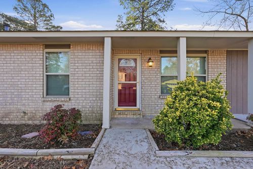 406 Ridgelea Ave, Sherwood, AR, 72120-3381 | Card Image