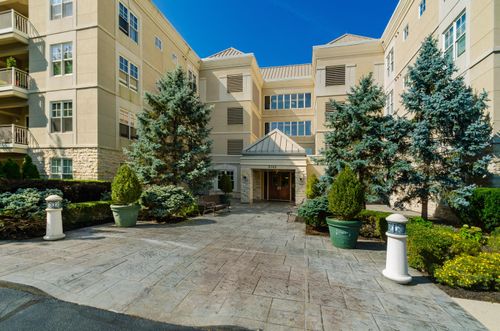 307-5745 Newbank Cir, Dublin, OH, 43017 | Card Image