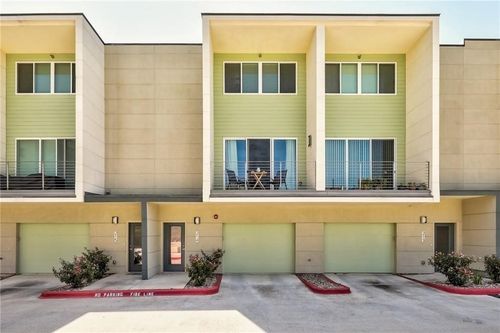 unit-214-604 N Bluff Dr, Austin, TX, 78745-0012 | Card Image