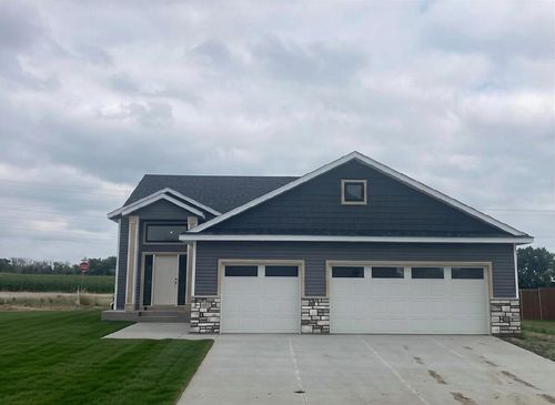 298 Eagle Ln, Zumbrota, MN, 55992-5181 | Card Image