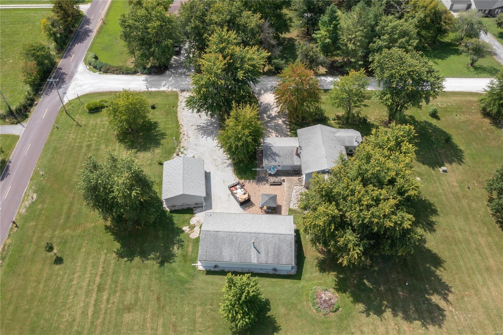 Brookview Ln, Moscow Mills, MO 63362