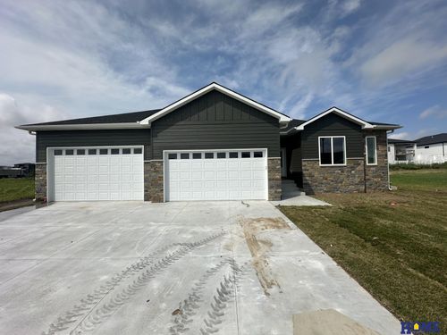 945 N 108th St, Lincoln, NE, 68527-2519 | Card Image