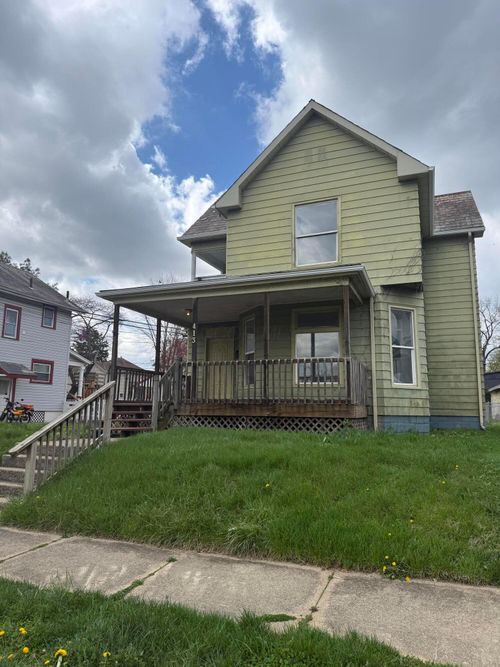 413 Maple Ave, Newark, OH, 43055-5803 | Card Image