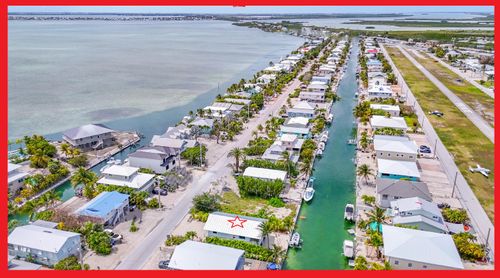 637 Caribbean Dr E, Summerland Key, FL, 33042-4843 | Card Image