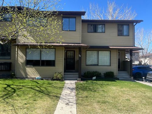 19-380 Bermuda Dr Nw, Calgary, AB, T3K2B2 | Card Image