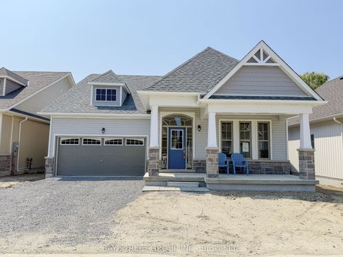 18 Pl Shelson, Sutton West, ON, L0E1R0 | Card Image