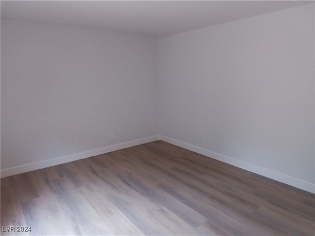 1869 Arbol Verde Way, Townhouse with 4 bedrooms, 2 bathrooms and null parking in Las Vegas NV | Image 38