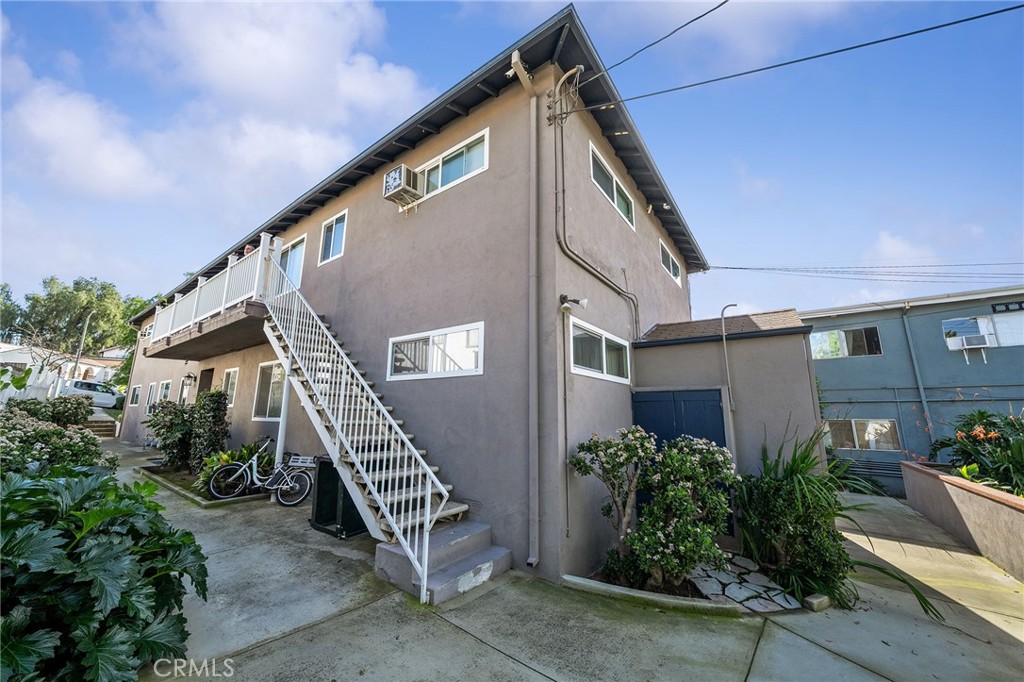 Commercial Sale in Los Angeles 5
