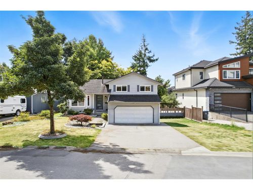 14308 68a Ave, Surrey, BC, V3W8W4 | Card Image