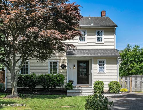 131 Maple Ave, Fair Haven, NJ, 07704-3421 | Card Image