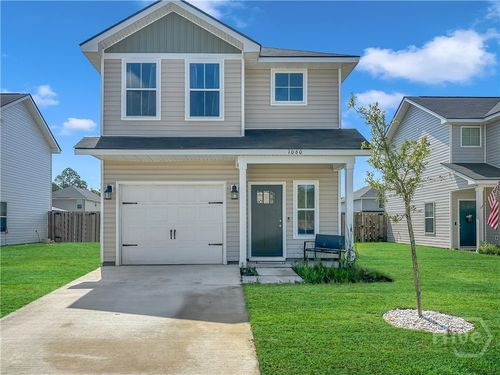 1060 Grayson Ave, Hinesville, GA, 31313-3247 | Card Image