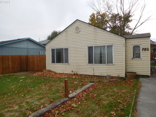 780 Diagonal Blvd, Hermiston, OR, 97838-2063 | Card Image