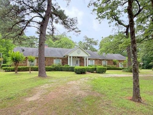 1123 Creekwood St, Crockett, TX, 75835-9741 | Card Image