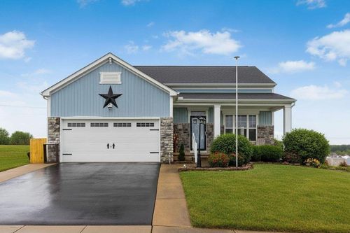 2213 Rolling Hills St, Lancaster, OH, 43130-7805 | Card Image