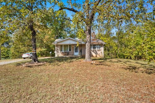 833 Grays Chapel Rd, Southside, TN, 37171-9076 | Card Image
