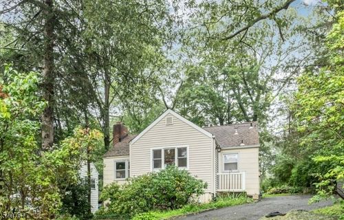 41 Bellot Rd, Ringwood, NJ, 07456-2801 | Card Image