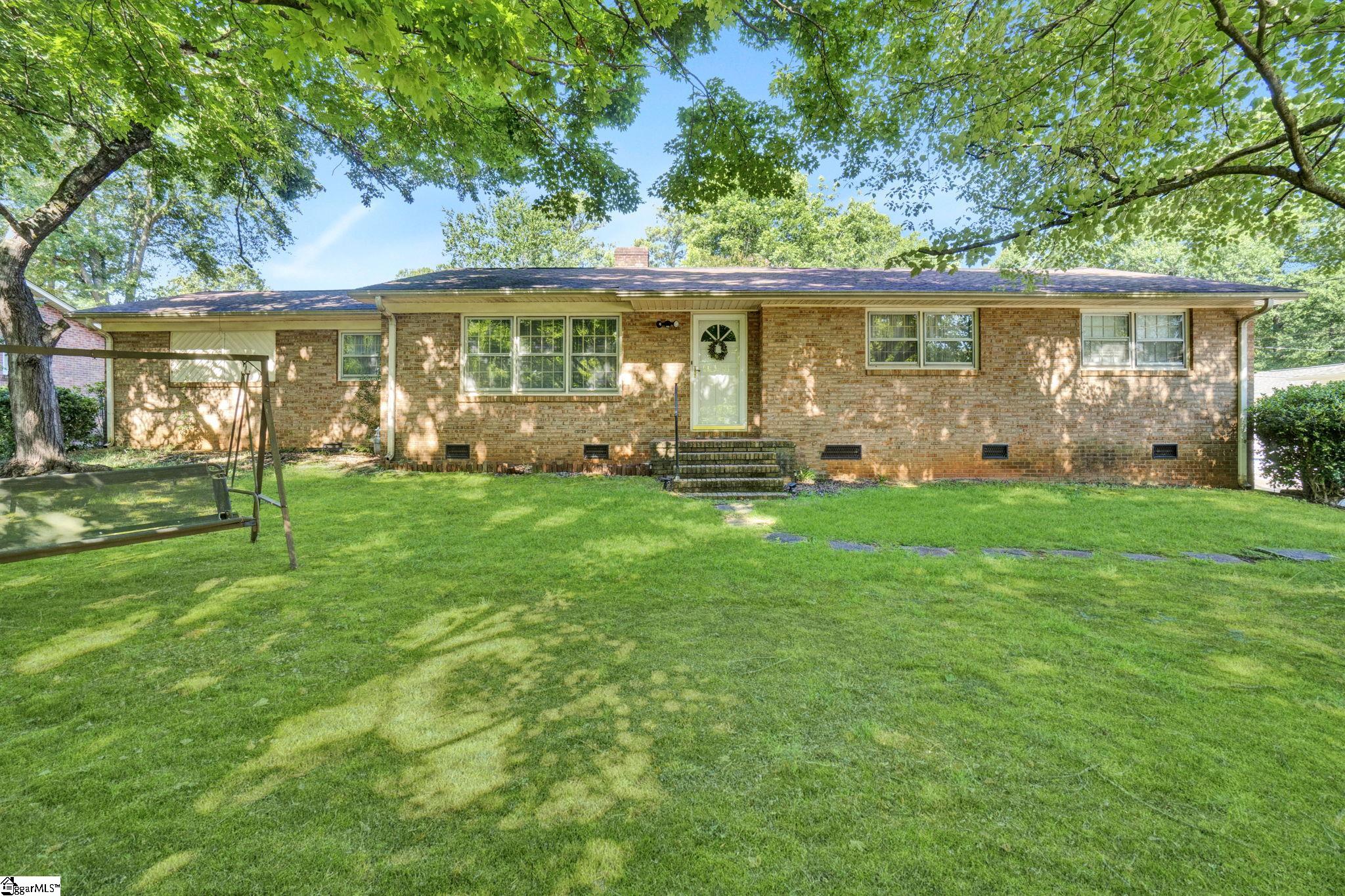 Russell St, Spartanburg, SC 29307