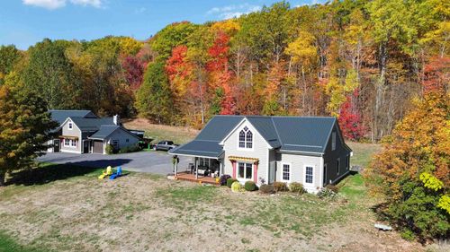 325 Thorpe Rd, Billtown, NS, B4N3V7 | Card Image