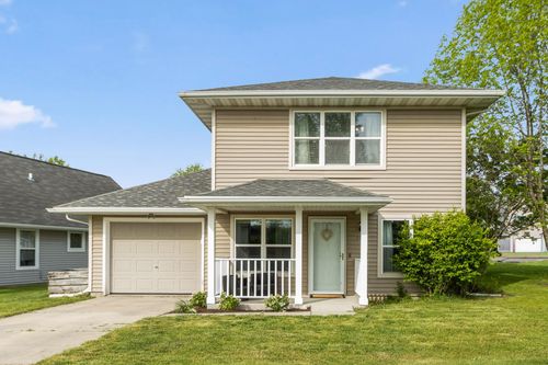 267 Sweet Grass Drive, Sun Prairie, WI, 53590 | Card Image