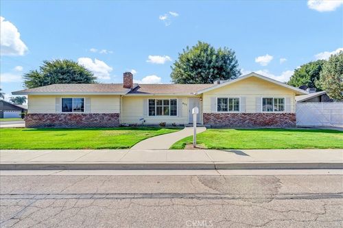 837 E Cambridge Ave, Visalia, CA, 93292-5519 | Card Image