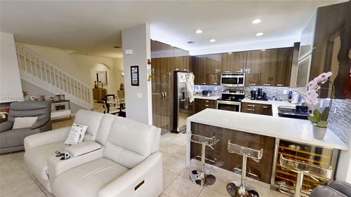 4231 Sw 165th Ct, Miami, FL, 33185-5291 | Card Image