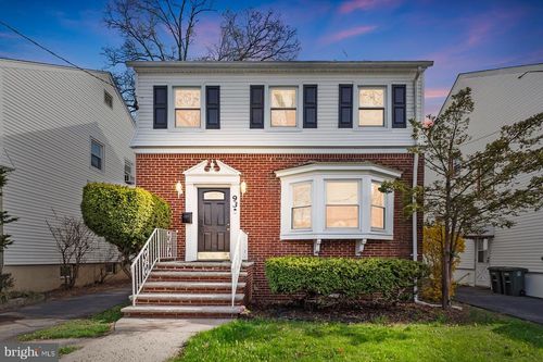 93 Webster St, Irvington, NJ, 07111-2813 | Card Image