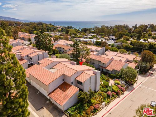 28288 Rey De Copas Ln, Malibu, CA, 90265-4461 | Card Image