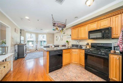 apt-20-725 Jefferson St, Hoboken, NJ, 07030-8012 | Card Image