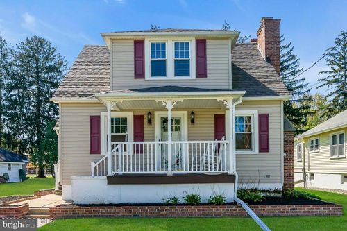 41 Academy St, Farmingdale, NJ, 07727-1224 | Card Image