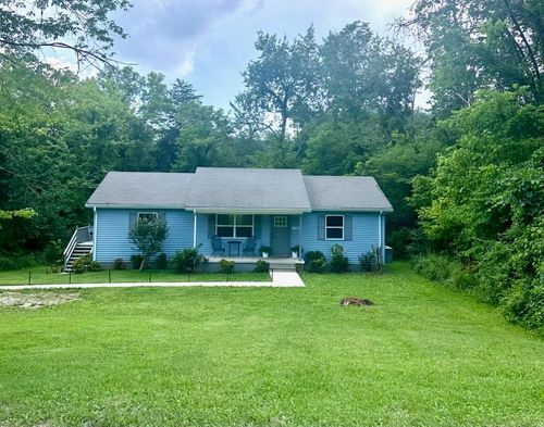 138 Buena Vista Dr, Livingston, TN, 38570-8438 | Card Image