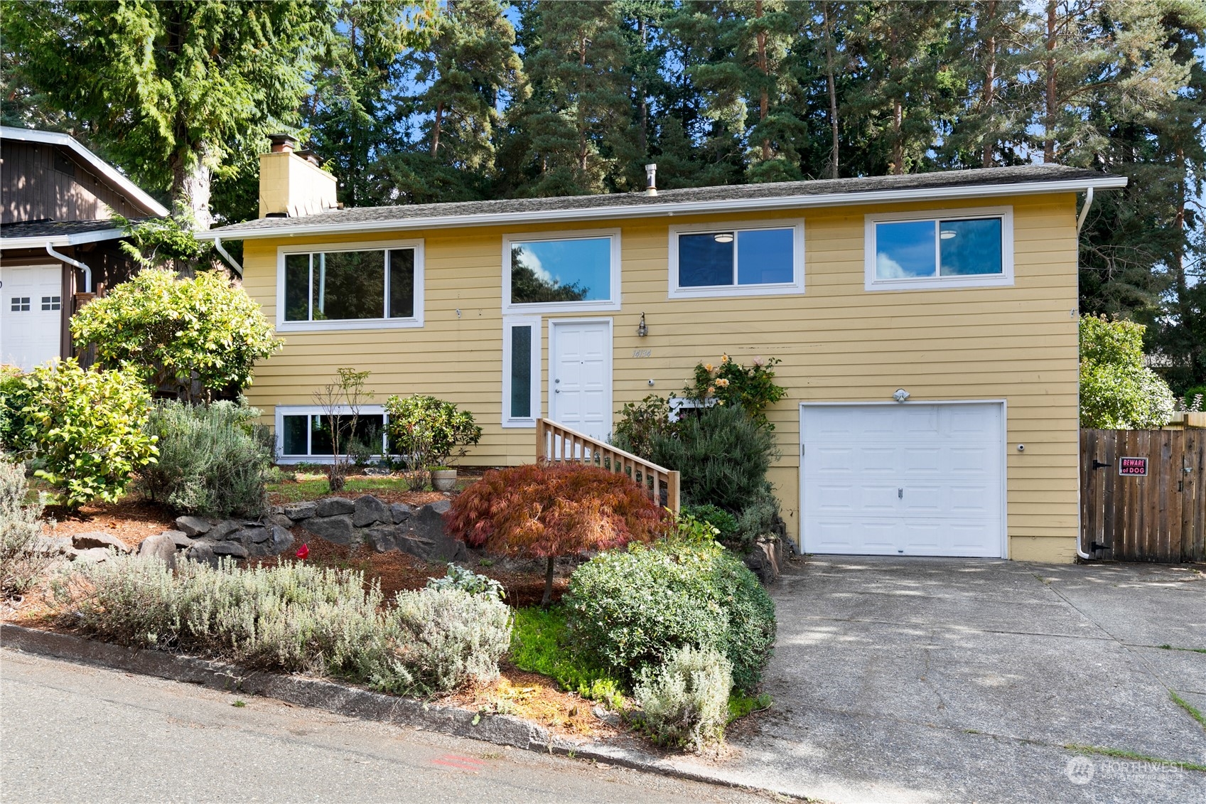 104th Pl, Kirkland, WA 98034