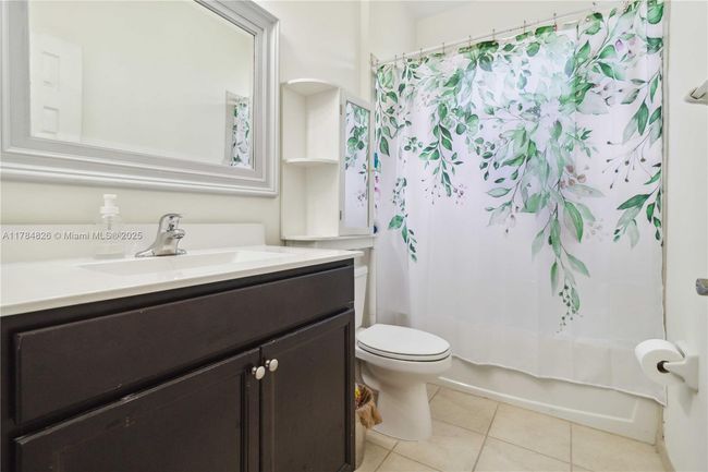 25037 Sw 114 Th Ct, Townhouse with 3 bedrooms, 3 bathrooms and null parking in HOMESTEAD FL | Image 20