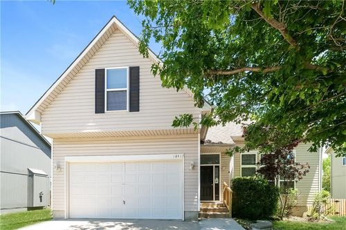 18417 Spruce Street, Gardner, KS, 66030 | Card Image