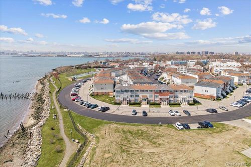 138b-227 Surf Dr, Bronx, NY, 10473-2538 | Card Image