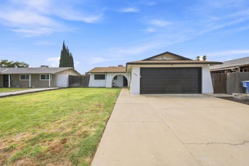2736 Magnolia Street, Ceres, CA, 95307 | Card Image