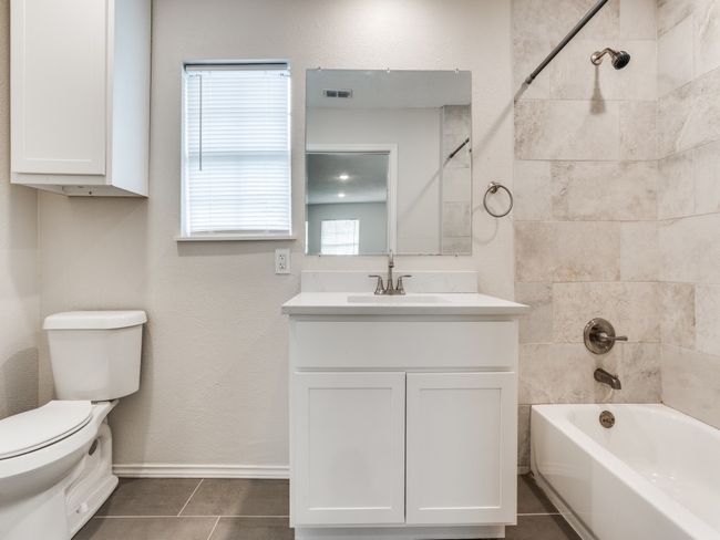 1810 Running River Rd, House other with 3 bedrooms, 3 bathrooms and null parking in Garland TX | Image 15