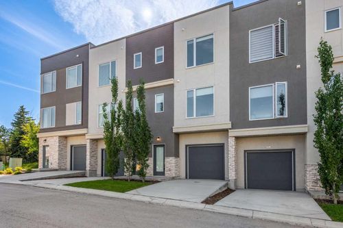 507 Shawnee Sq Sw, Calgary, AB, T2Y0W4 | Card Image
