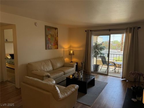 1002-7885 W Flamingo Rd, Las Vegas, NV, 89147-7423 | Card Image