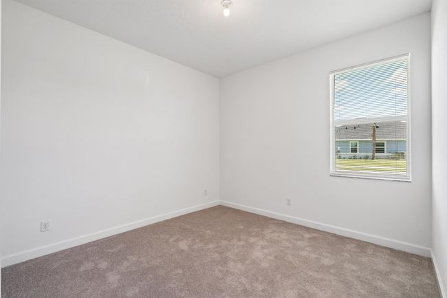 19564 Rugged Trunk Trl, House other with 4 bedrooms, 3 bathrooms and null parking in Loxahatchee FL | Image 9