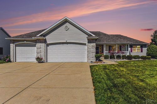 3807 Wild Pine Dr, Saginaw, MI, 48603-8660 | Card Image