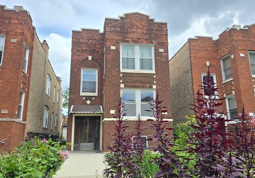 1-3337 N Springfield Avenue, Chicago, IL, 60618 | Card Image