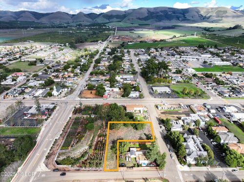13 W Dana St, Nipomo, CA, 93444 | Card Image